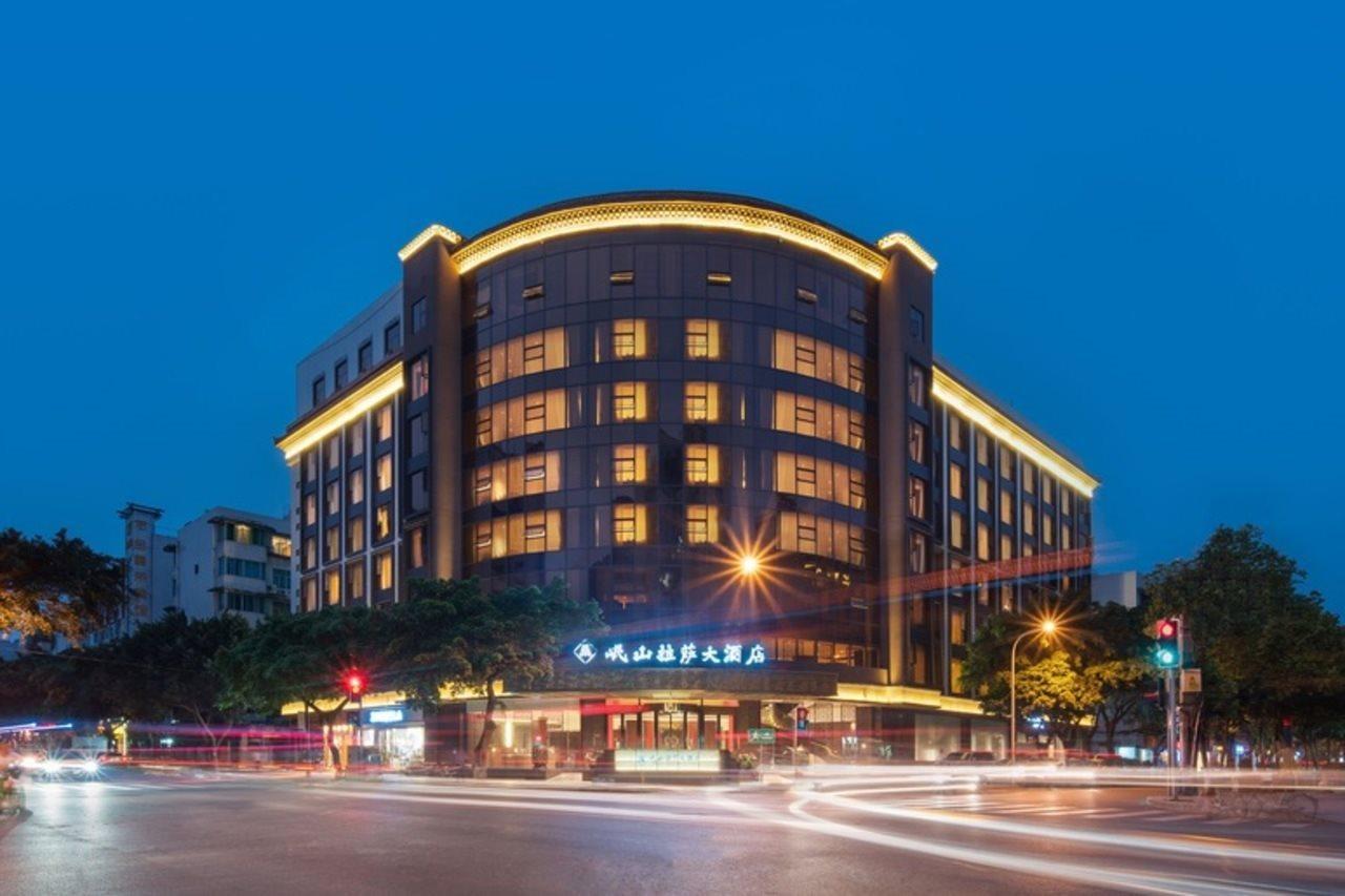 Minshan Lhasa Grand Hotel Chengdu Exterior foto