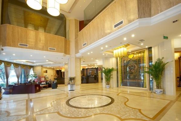 Minshan Lhasa Grand Hotel Chengdu Exterior foto