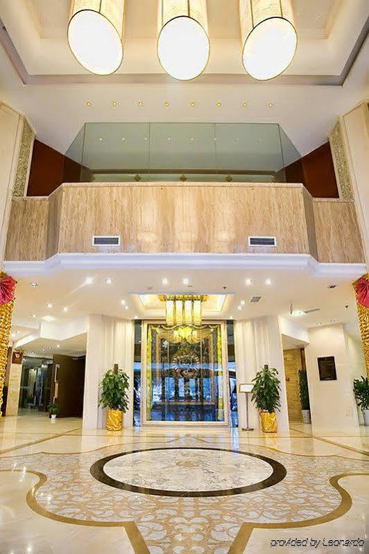 Minshan Lhasa Grand Hotel Chengdu Interior foto