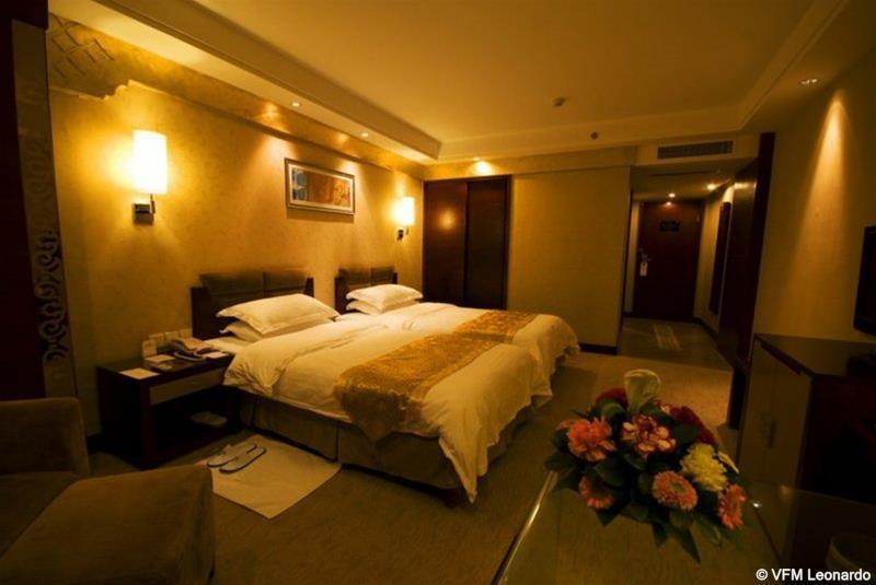 Minshan Lhasa Grand Hotel Chengdu Quarto foto